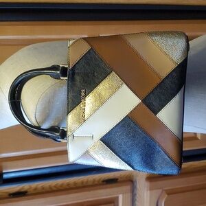 Micheal Kors mini bag